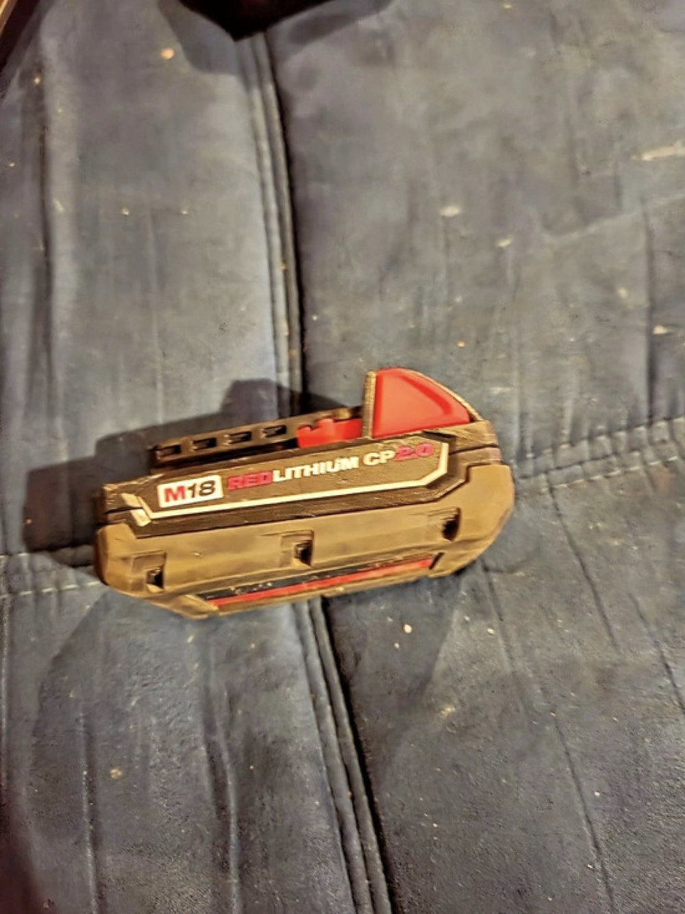 Milwaukee M18 REDLITHIUM CP 2.0 Compact Battery Pack, Red & Black